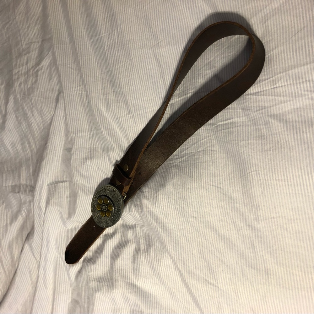 Genuine leather belt with buckle